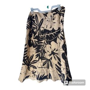 Studio g silk skirt, size 14